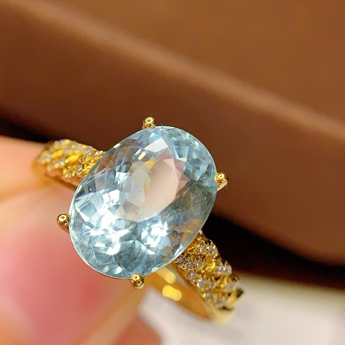 14k Gold 4.18 Ct Natural Aquamarine & Diamond Ring - 6