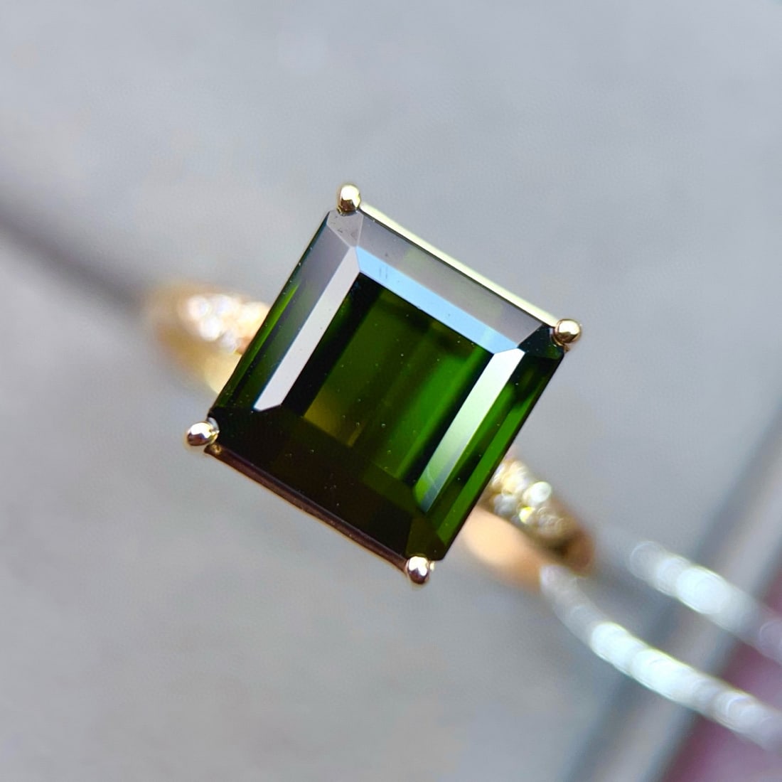 14k Gold 5.00 Ctw Natural Tourmaline & Diamond Ring - 4