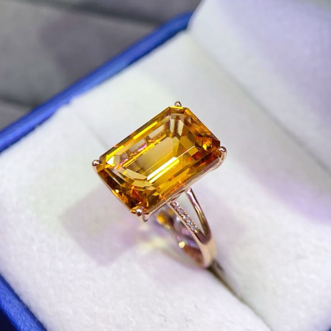14k Gold 7.33 Ctw Natural Citrine & Diamond Ring - 4