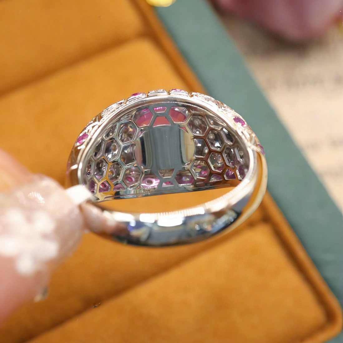 14k Gold 2.63 Ctw Natural Padparadscha Sapphire & Sapphire Ring - 5