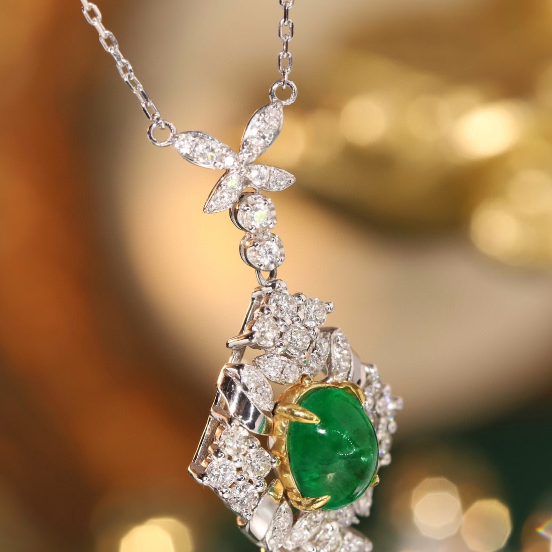 14k Gold 1.80 Ctw Natural Emerald & Diamond Necklace - 4