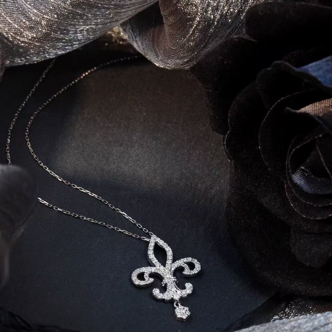 14k Gold 0.43 Ct Natural H Diamond Necklace - 4