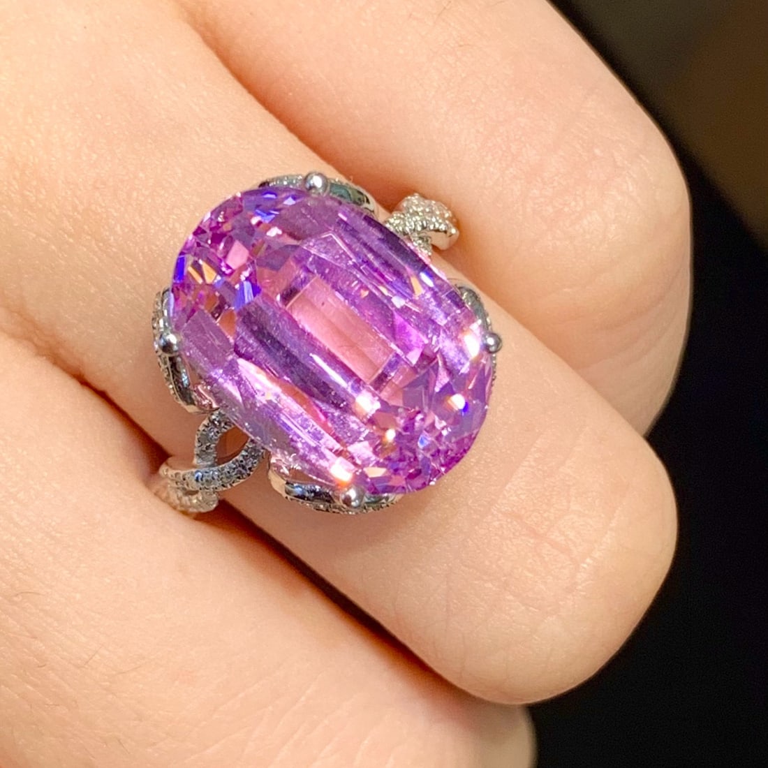 14k Gold 11.5 Ct Natural Kunzite & Diamond Ring - 6
