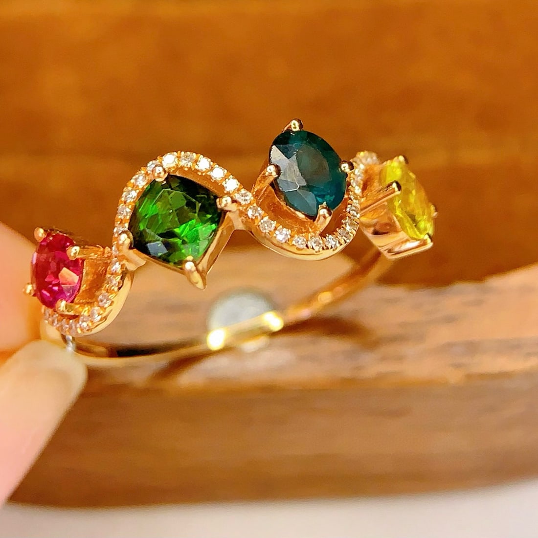 14k Gold 1.88 Ct Natural Tourmaline & Diamond Ring - 7