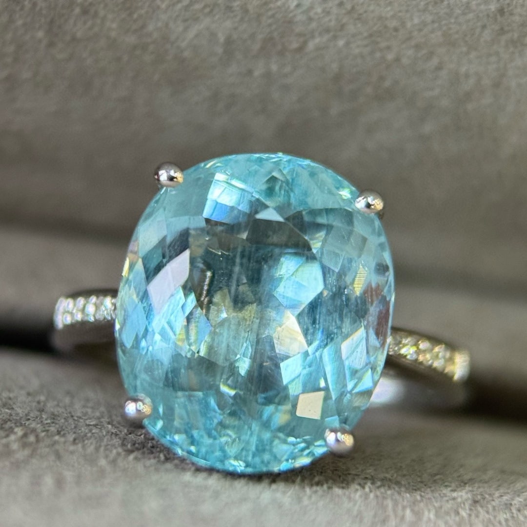 14k Gold 7.41 Ct Natural Aquamarine & Diamond Ring - 2