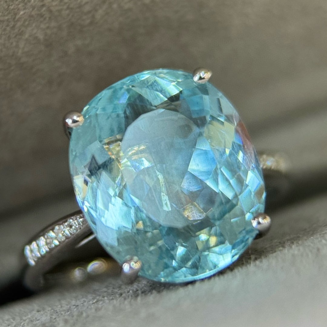 14k Gold 7.41 Ct Natural Aquamarine & Diamond Ring - 3