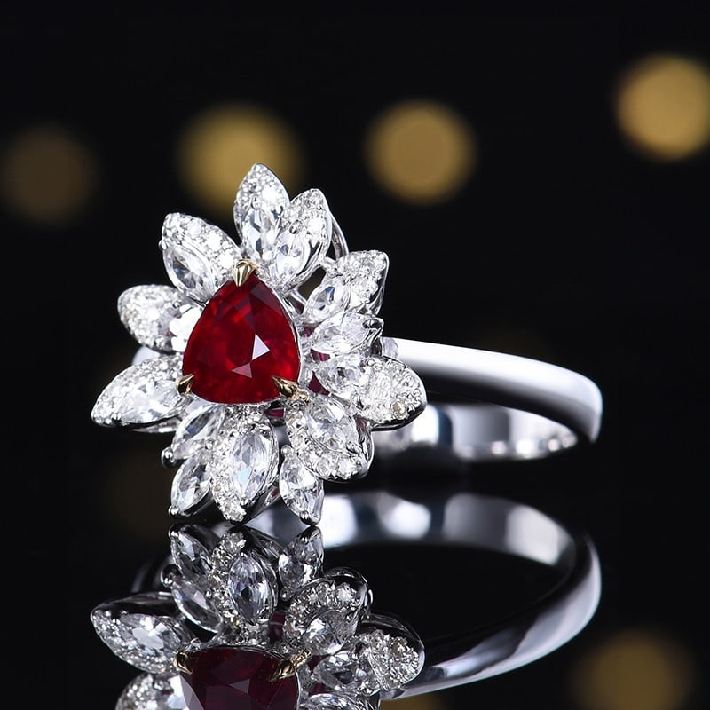 14k Gold 0.84 Ctw Natural Ruby & Diamond Ring - 2