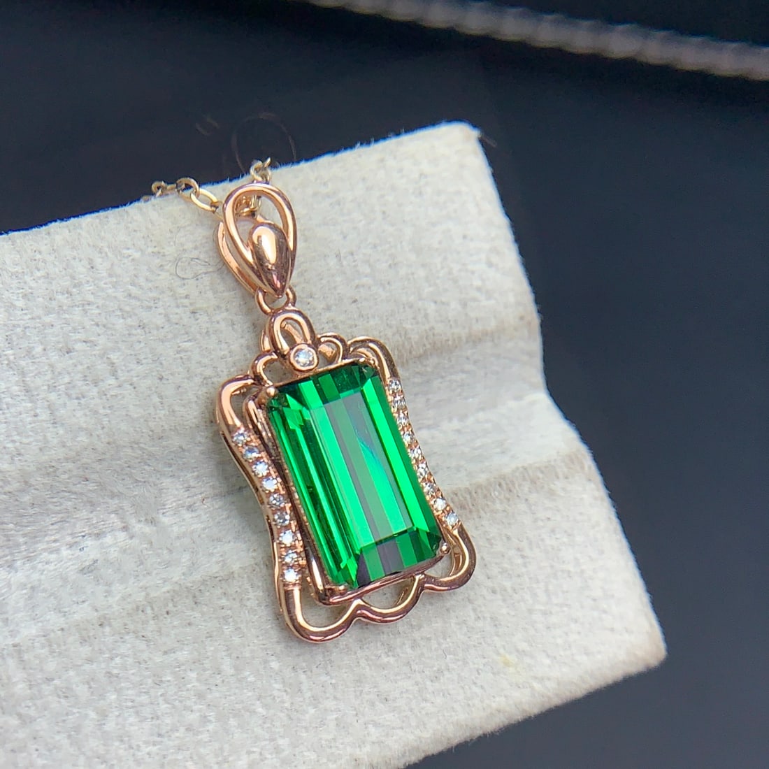 14k Gold 2.9 Ct Natural Tourmaline & Diamond Pendant( Without Chain ) - 5