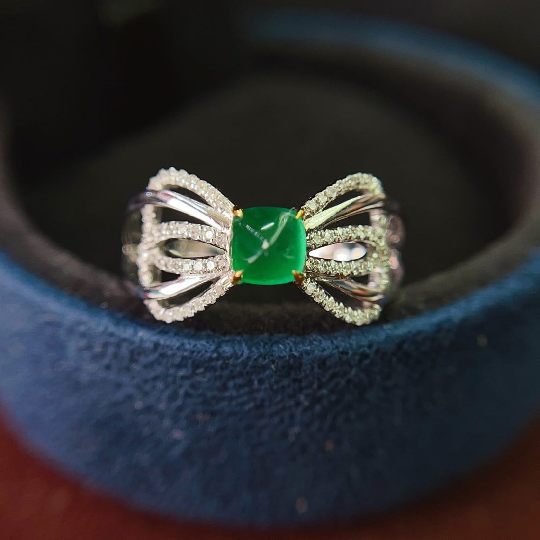 14k Gold 0.70 Ct Natural Emerald & Diamond Ring - 5