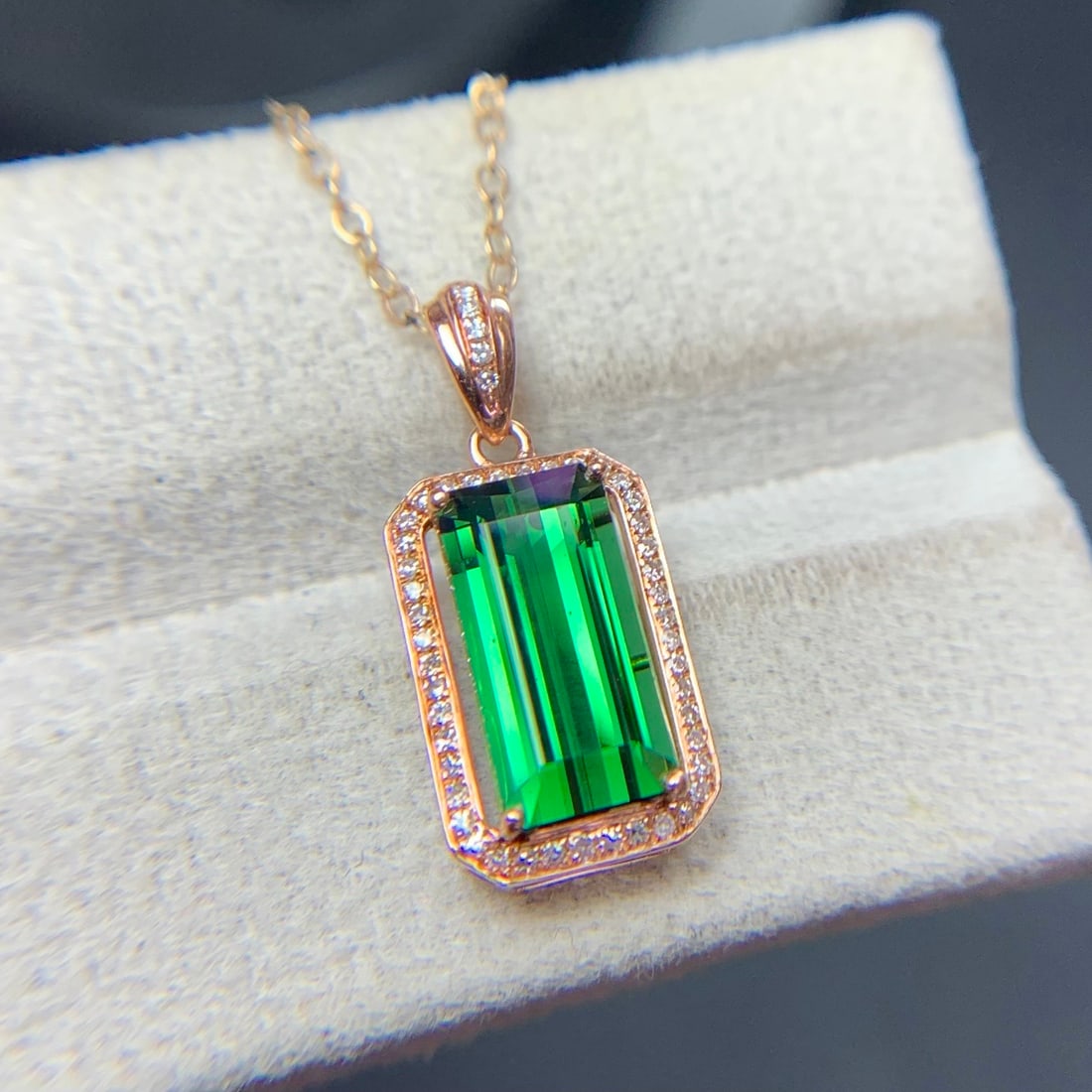 14k Gold 2.6 Ct Natural Tourmaline & Diamond Pendant( Without Chain ) - 3