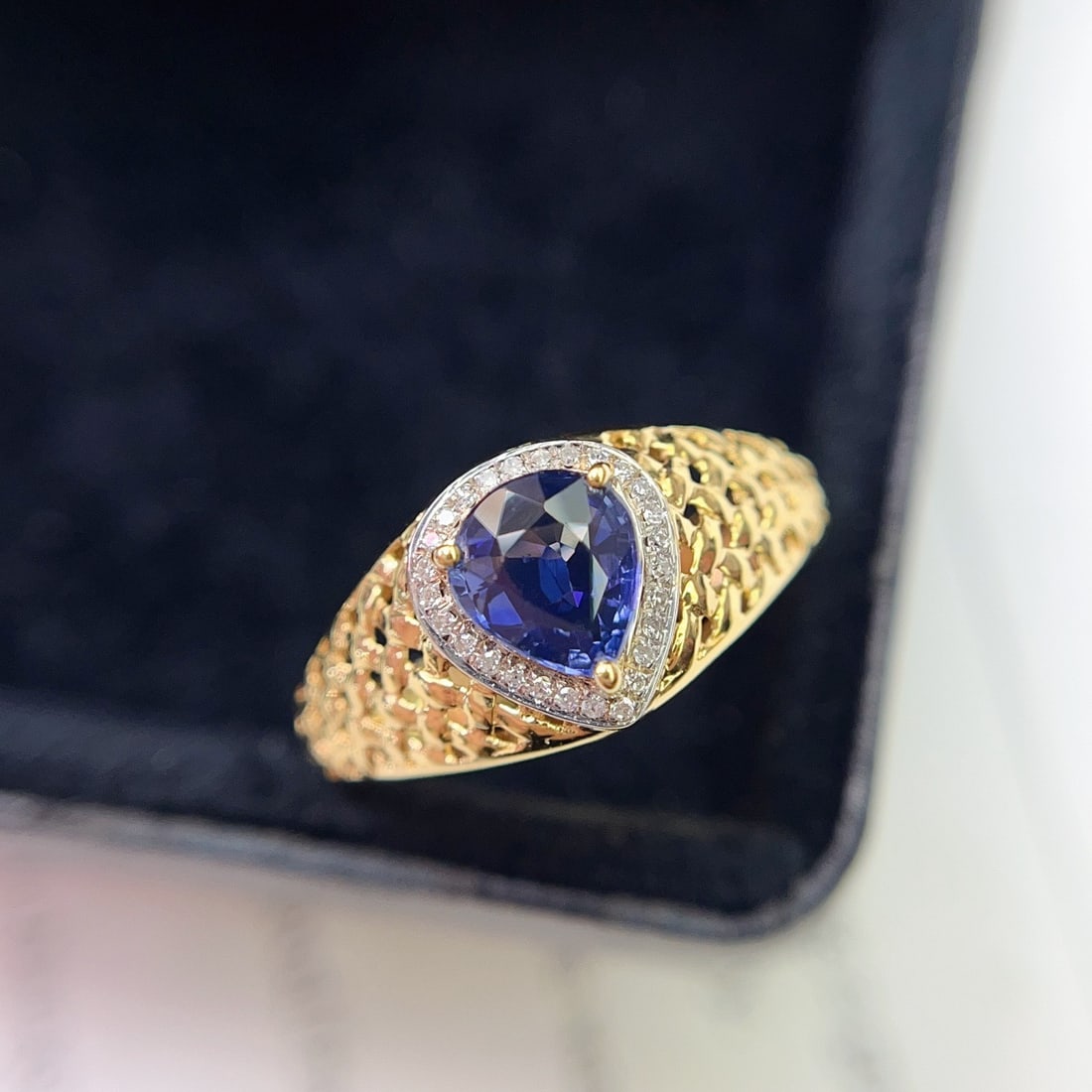 14k Gold 1.20 Ct Natural Sapphire & Diamond Ring - 2