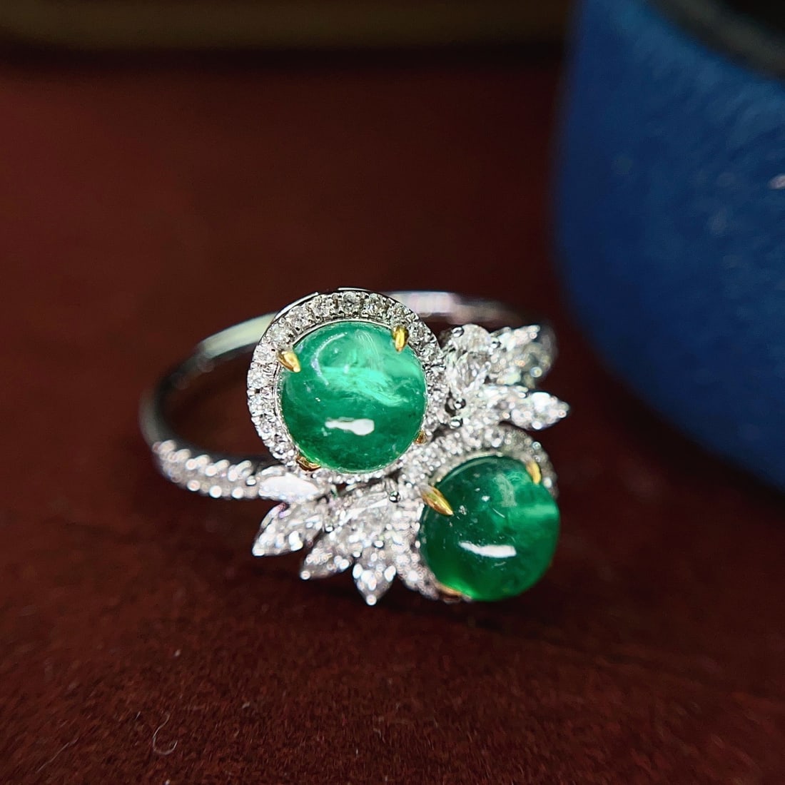 14k Gold 2.60 Ct Natural Emerald & Diamond Ring - 2