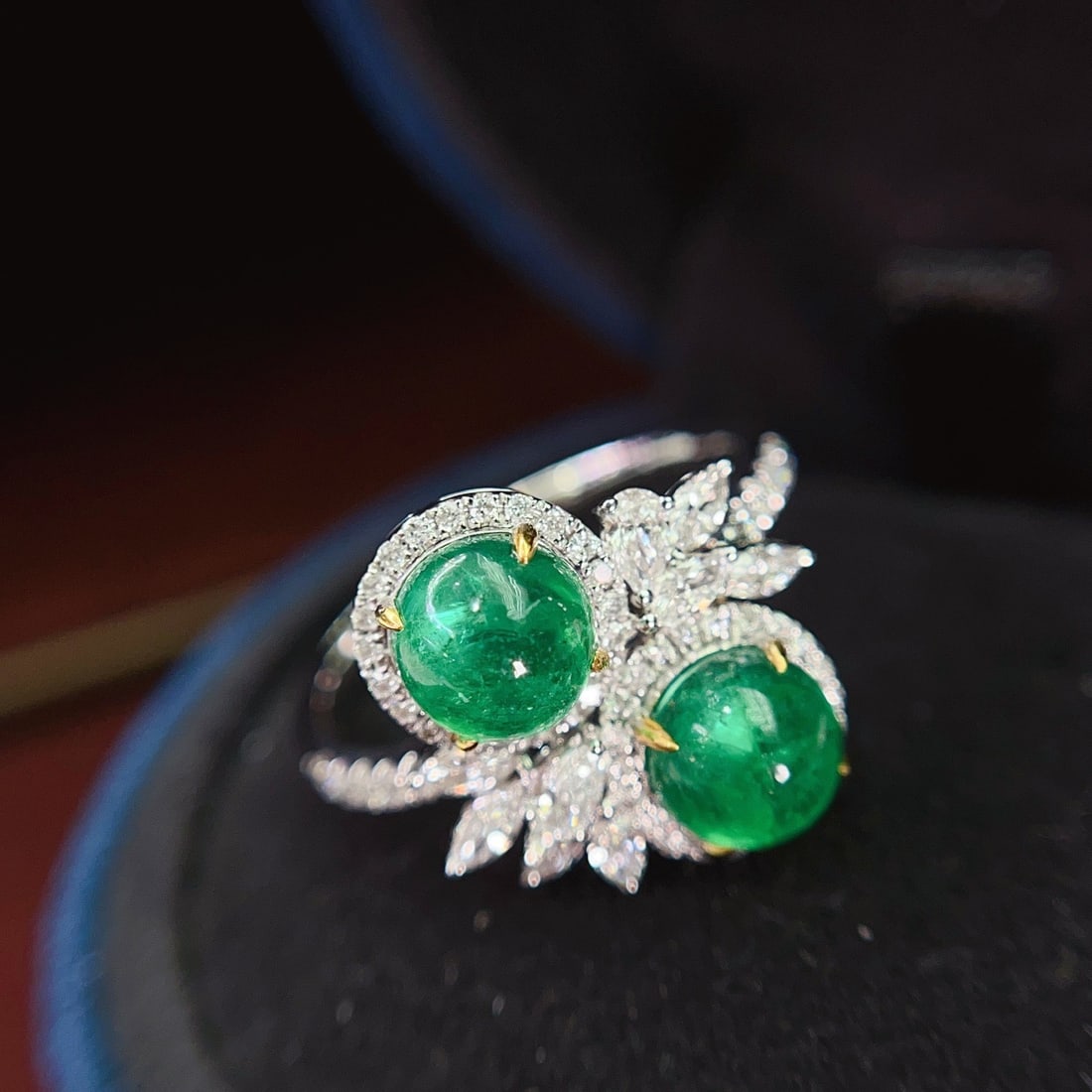 14k Gold 2.60 Ct Natural Emerald & Diamond Ring - 3