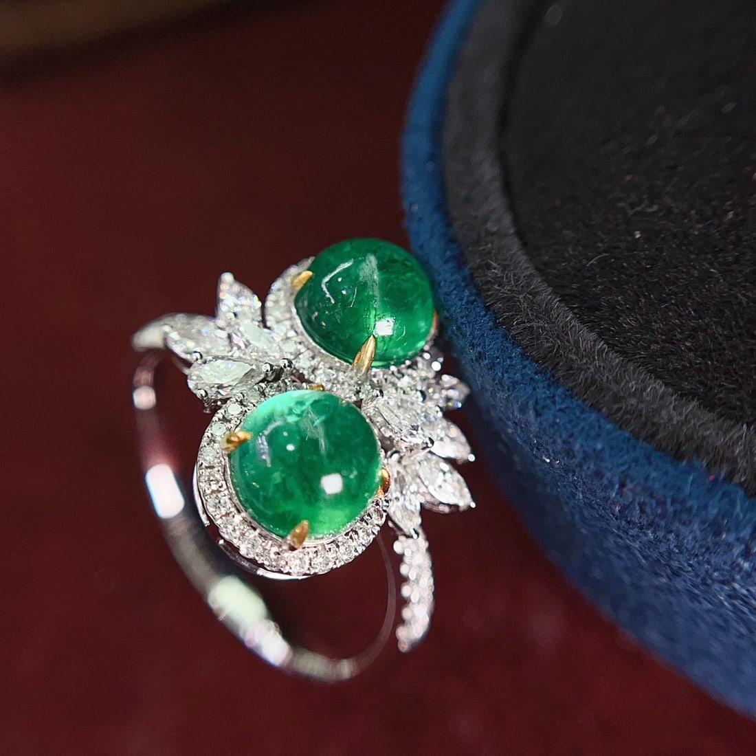 14k Gold 2.60 Ct Natural Emerald & Diamond Ring - 4