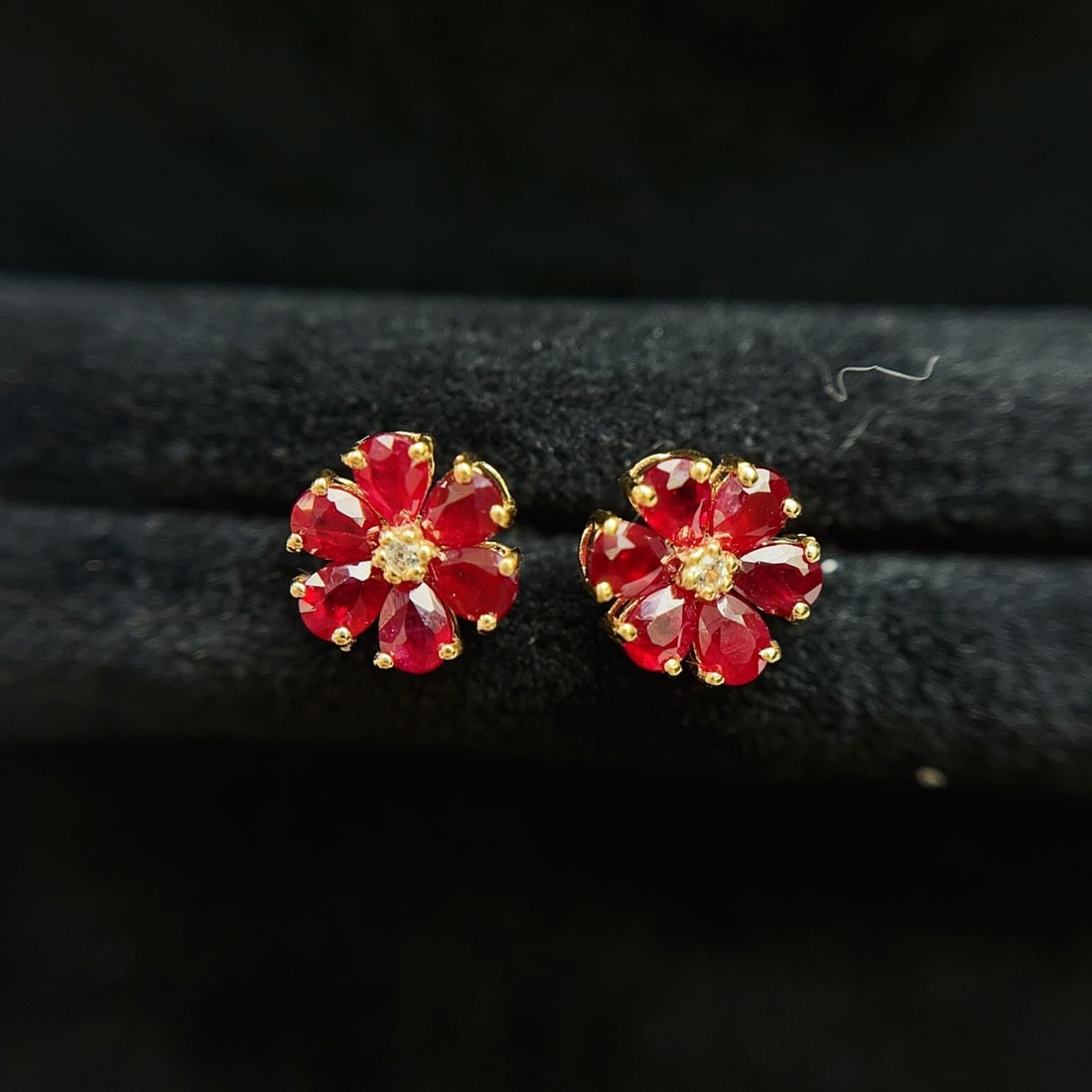 14k Gold 1.88 Ct Natural Ruby & Sapphire Earrings - 3