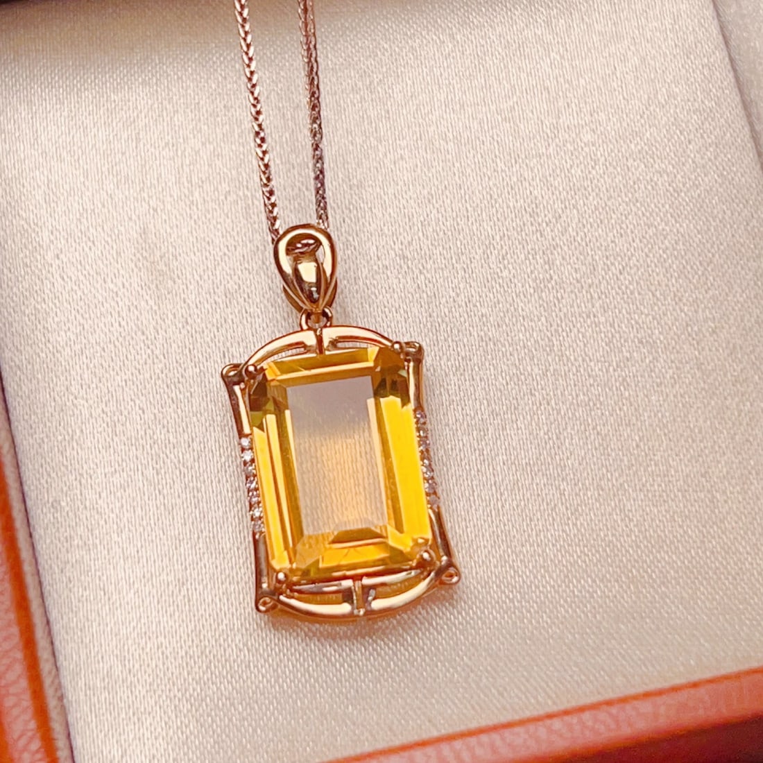 14k Gold 5.69 Ctw Natural Citrine & Diamond Pendant( Without Chain ) - 4