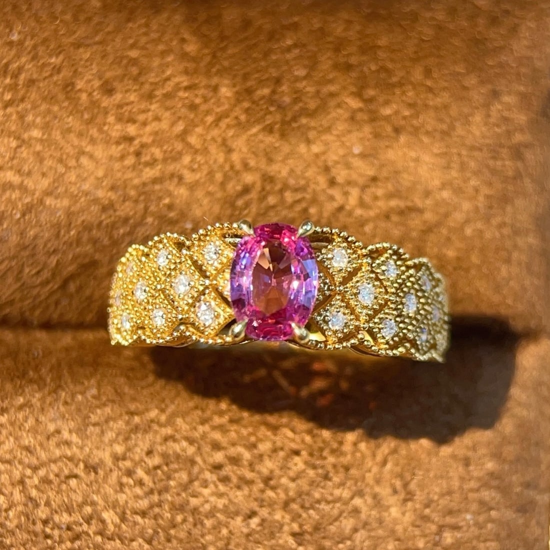 14k Gold 1.08 Ctw Natural Padparadscha Sapphire & Diamond Ring - 4