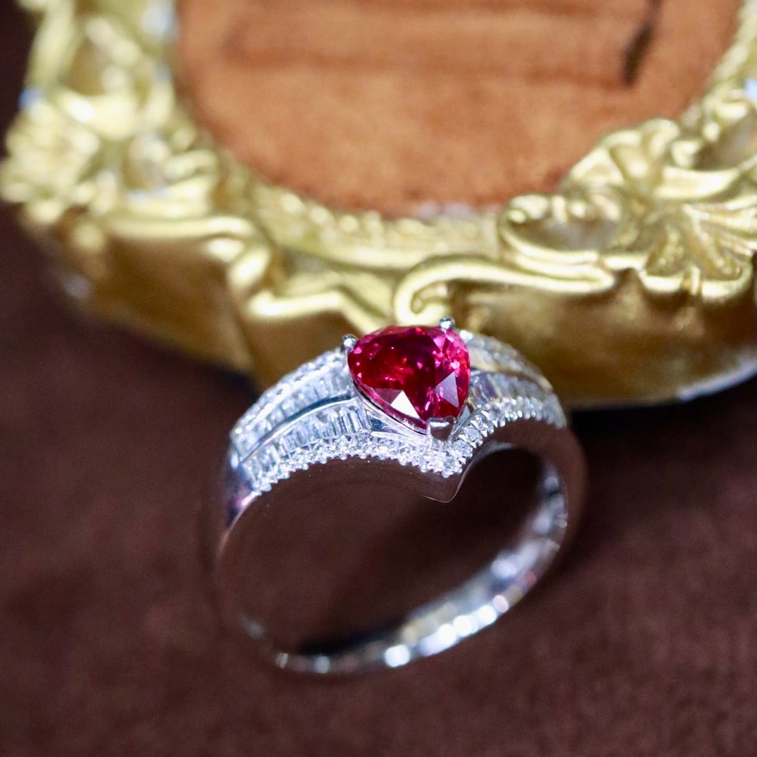 14k Gold 1.39 Ctw Natural Ruby & Diamond Ring - 4