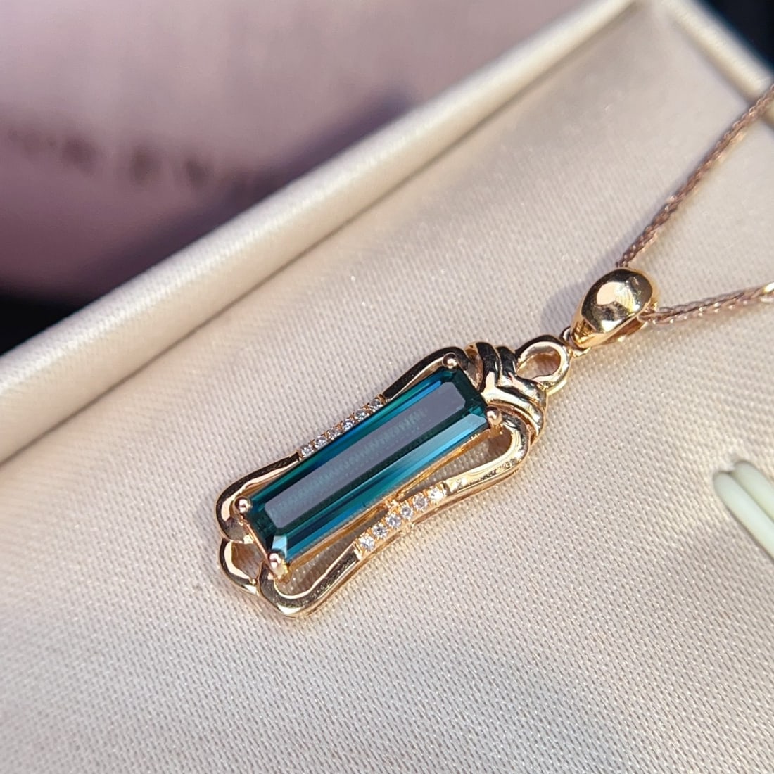 14k Gold 2.23 Ctw Natural Tourmaline & Diamond Pendant( Without Chain ) - 3