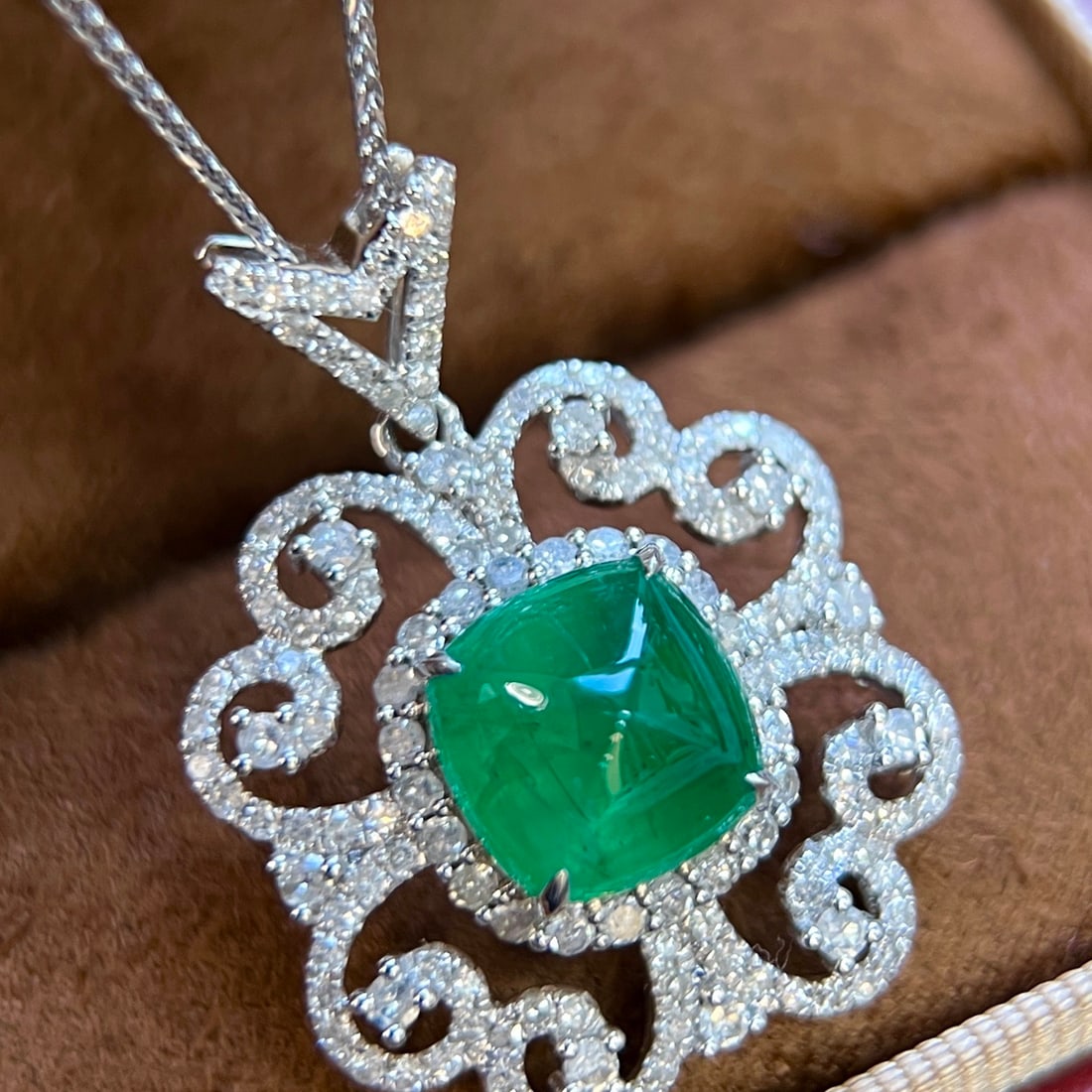 14k Gold 4.06 Ctw Natural Emerald & Diamond Pendant( Without Chain ) - 3