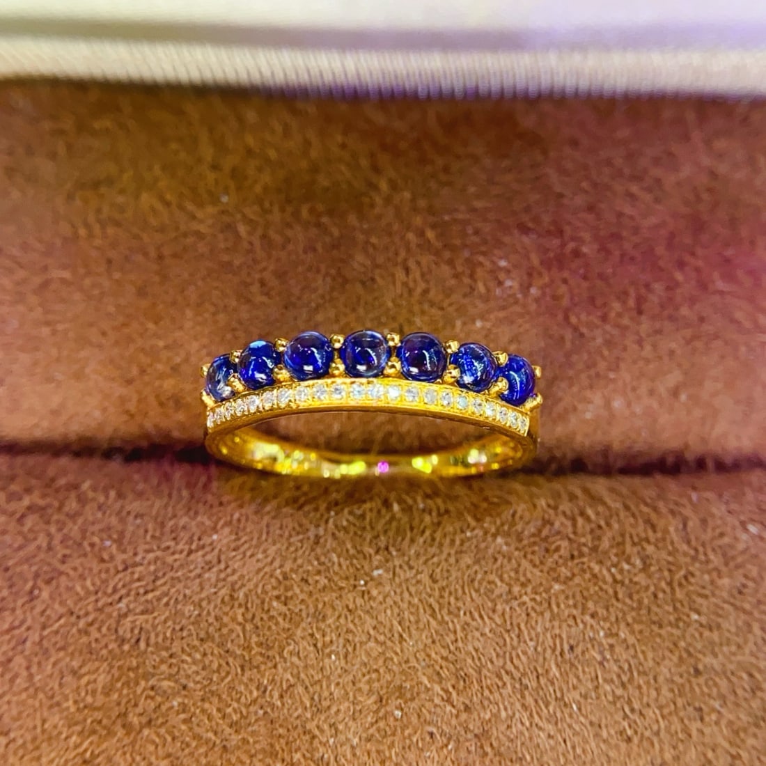 14k Gold 1.5 Ct Natural Sapphire & Diamond Ring: Ref:231144136 // gold content:14k gold // ring size:7. 25us // // main gemstone:sapphire // shape:round // carat weight:1. 5ct // color:blue // treatment:natural // cut grade:g // // adjacent