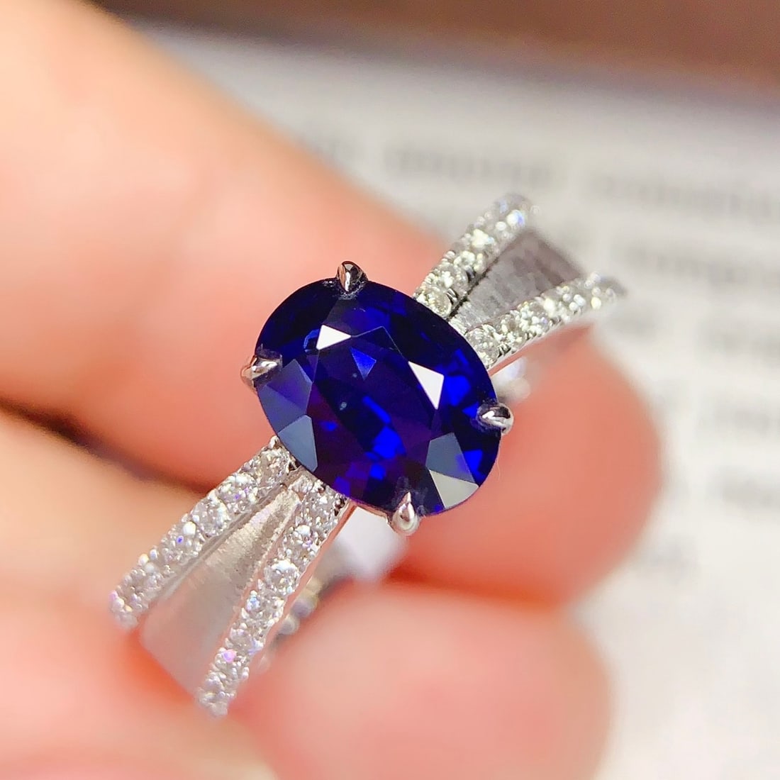 14k Gold 1.6 Ct Natural Sapphire & Diamond Ring - 2