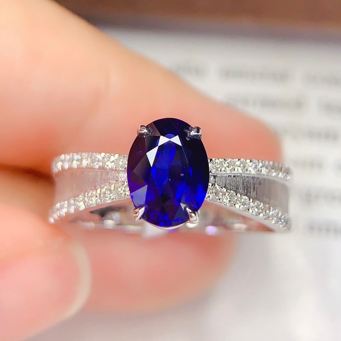 14k Gold 1.6 Ct Natural Sapphire & Diamond Ring - 5