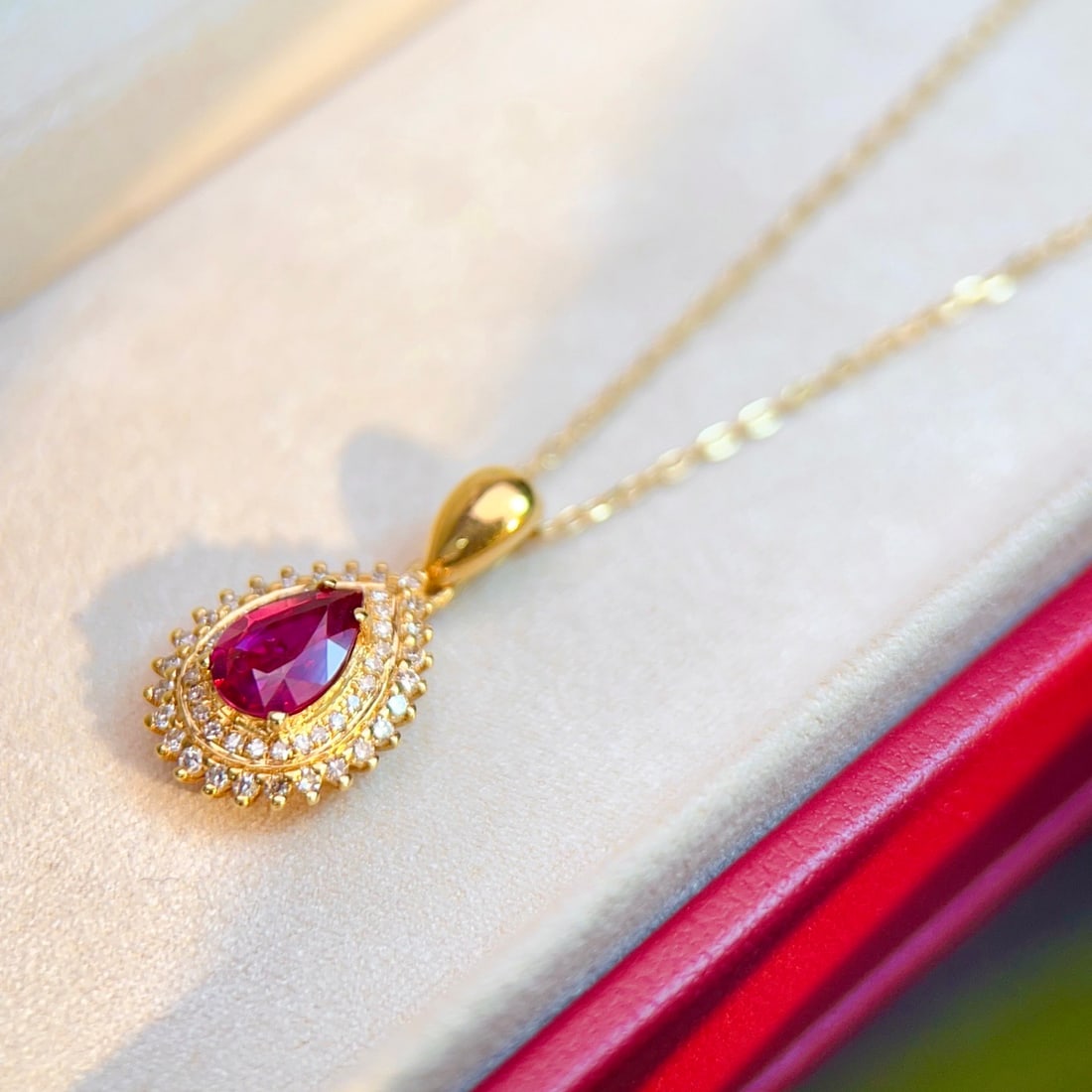 14k Gold 0.76 Ctw Natural Ruby & Diamond Pendant( Without Chain ) - 4