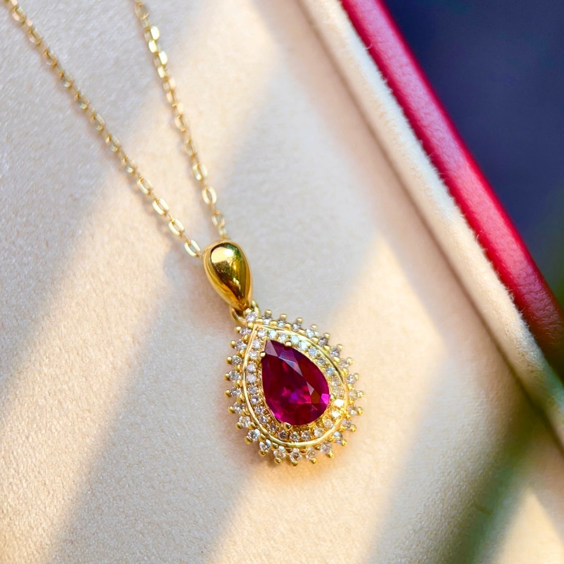 14k Gold 0.76 Ctw Natural Ruby & Diamond Pendant( Without Chain ) - 5