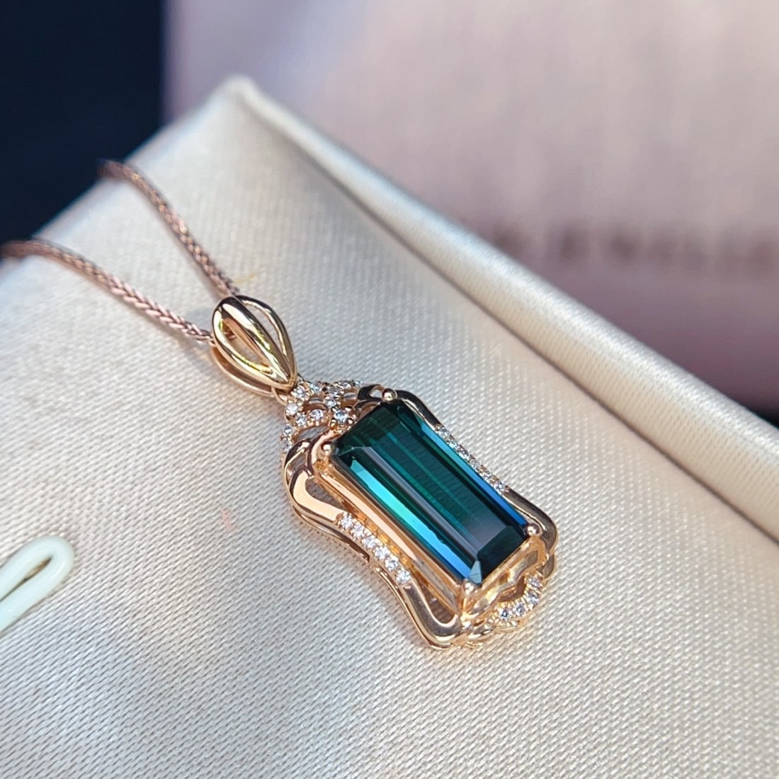 14k Gold 2.54 Ctw Natural Tourmaline & Diamond Pendant( Without Chain ) - 5