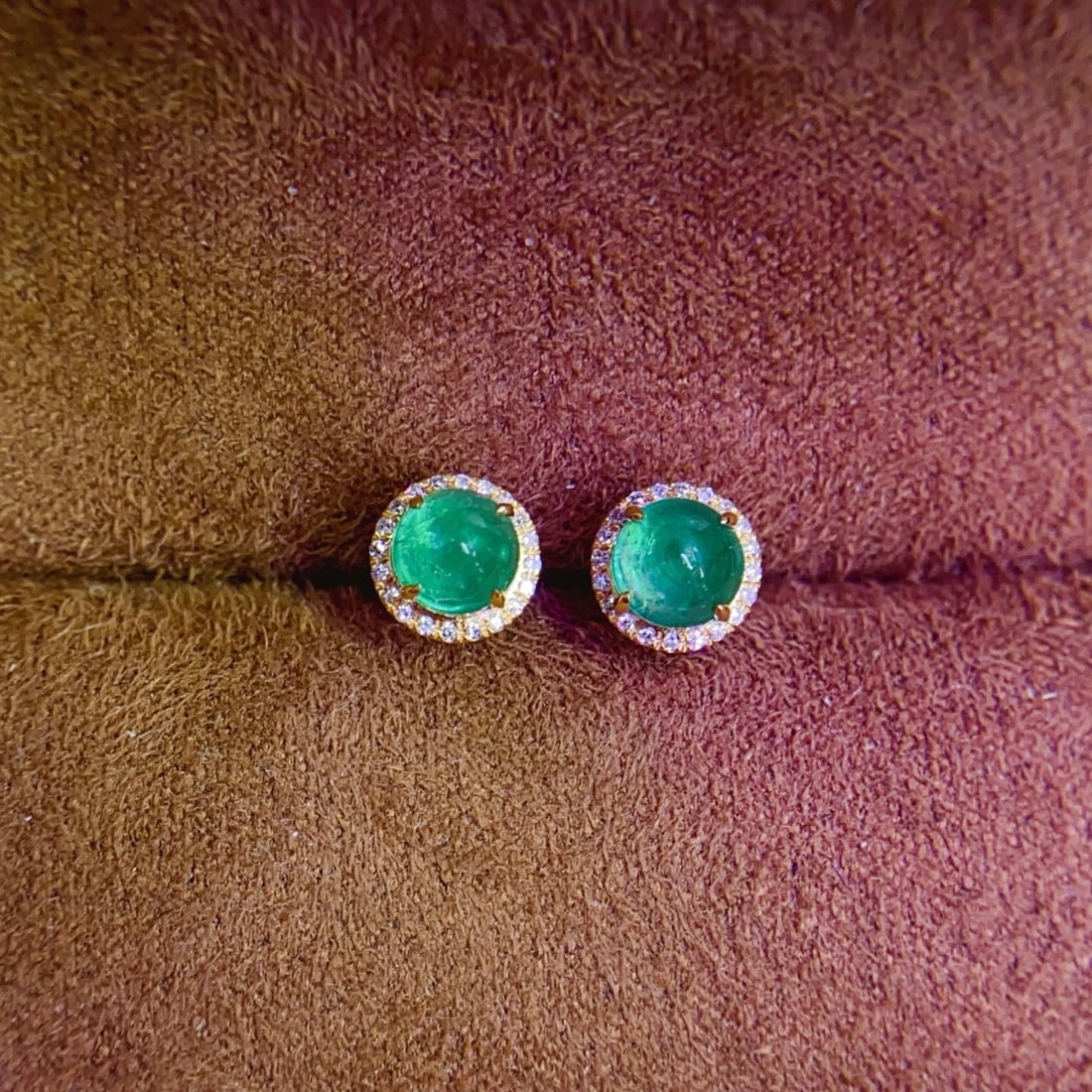 14k Gold 1.18 Ct Natural Emerald & Diamond Earrings - 4