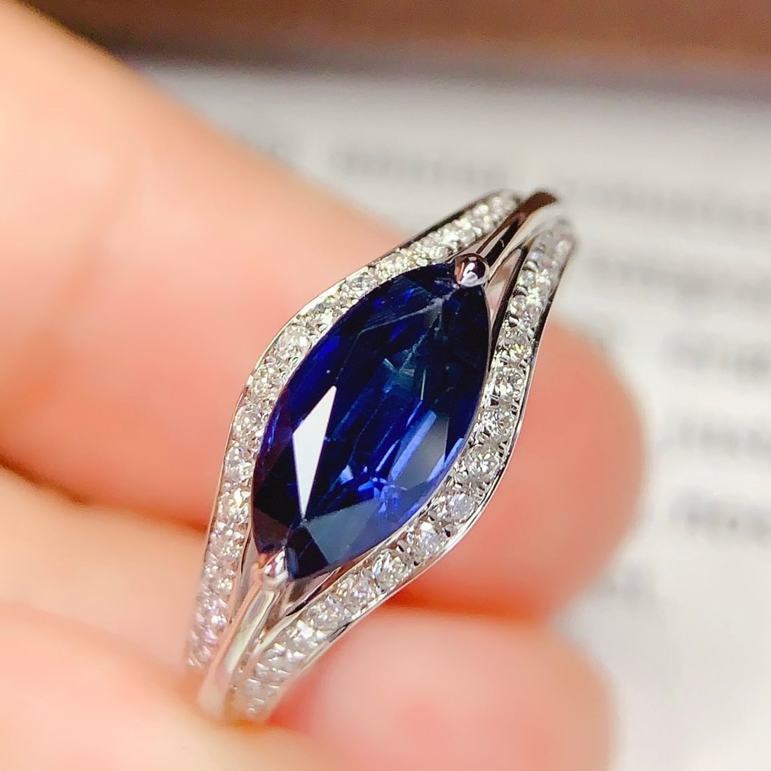 14k Gold 1.58 Ct Natural Sapphire & Diamond Ring - 6