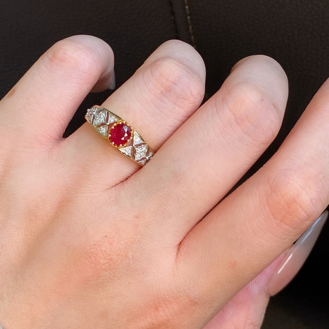 14k Gold 0.66 Ctw Natural Ruby & Diamond Ring - 5