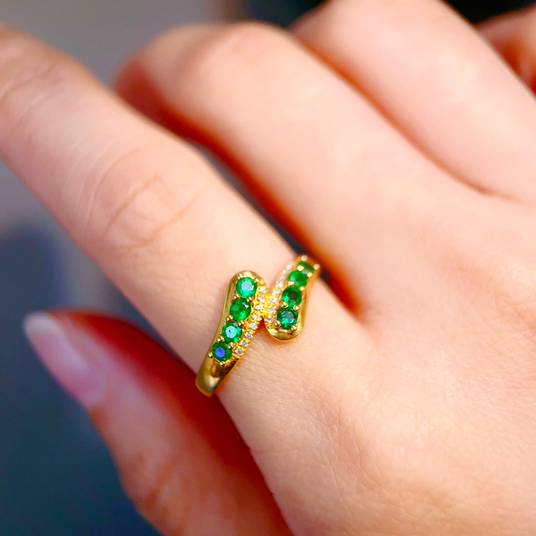 14k Gold 0.75 Ct Natural Emerald & Diamond Ring - 5