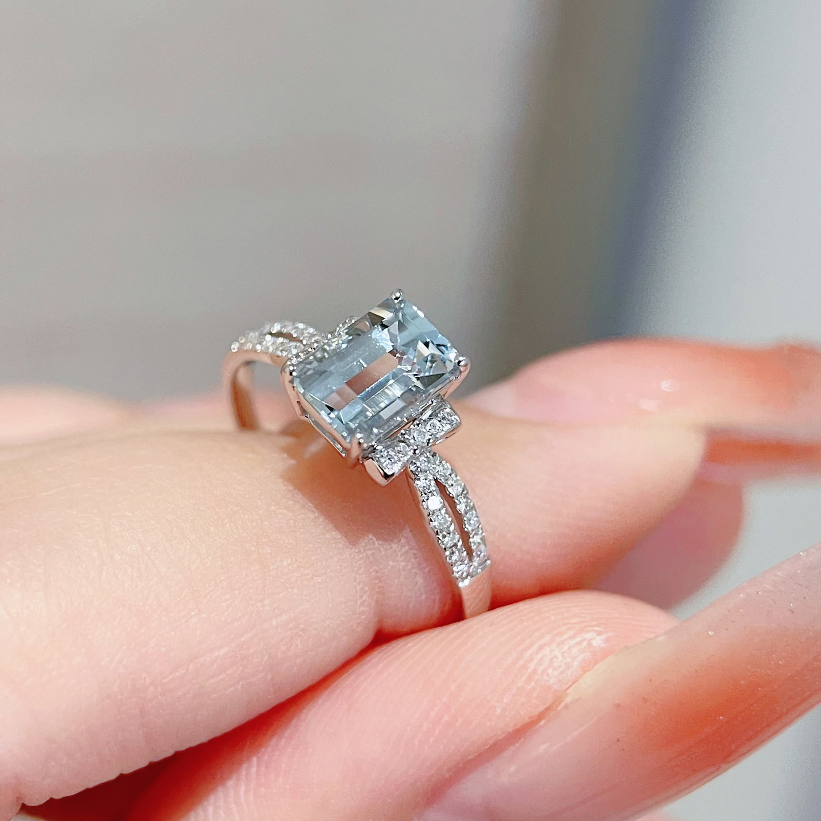 14k Gold 1.1 Ctw Natural Aquamarine & Diamond Ring - 2