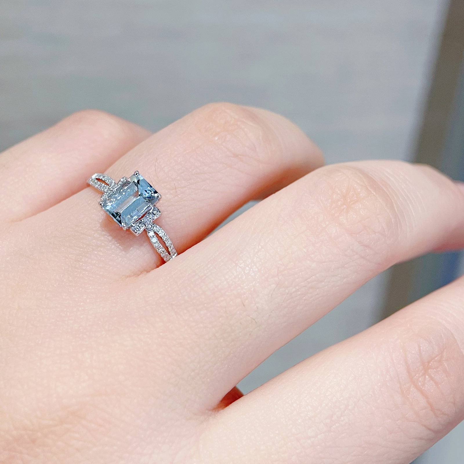 14k Gold 1.1 Ctw Natural Aquamarine & Diamond Ring - 4