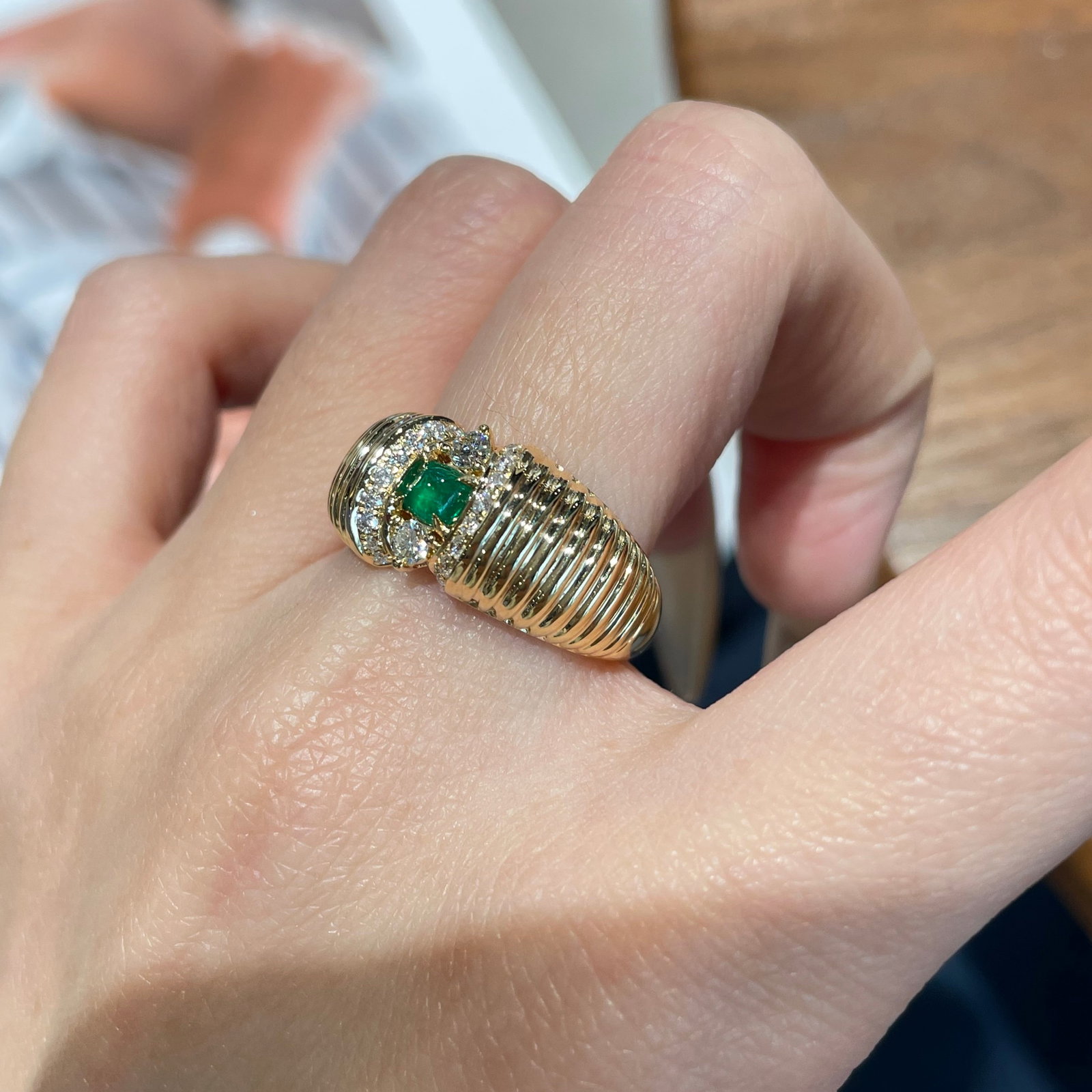 14k Gold 0.21 Ct Natural Emerald & Diamond Ring - 2