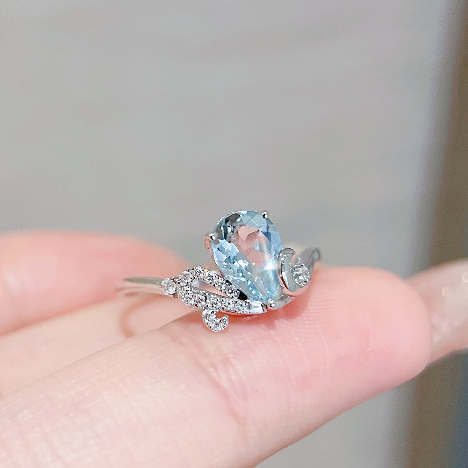 14k Gold 1.01 Ctw Natural Aquamarine & Diamond Ring - 4