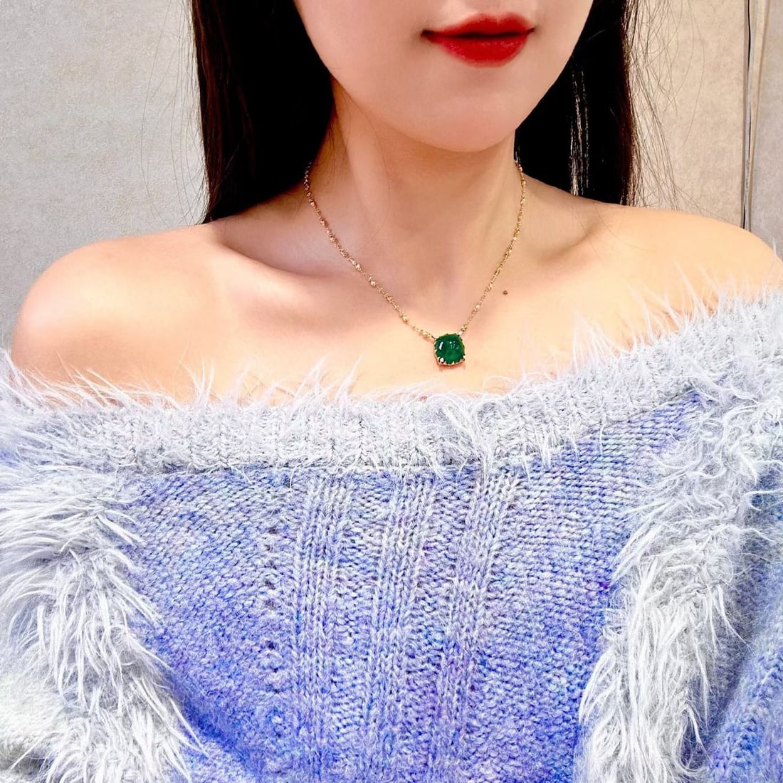 14k Gold 9.17 Ctw Natural Emerald & Diamond Necklace - 6