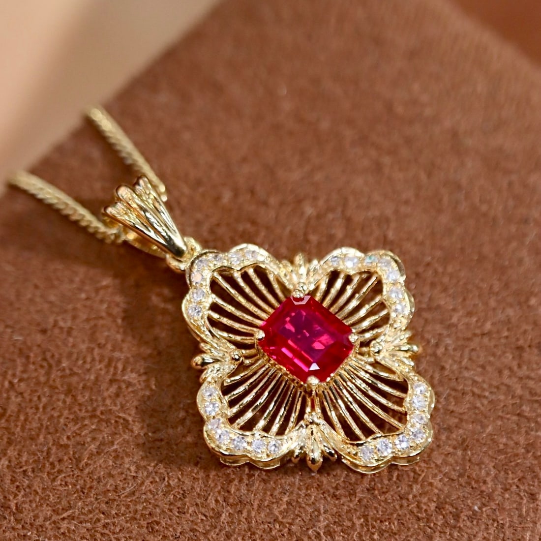 14k Gold 0.56 Ctw Natural Ruby & Diamond Pendant( Without Chain ) - 2