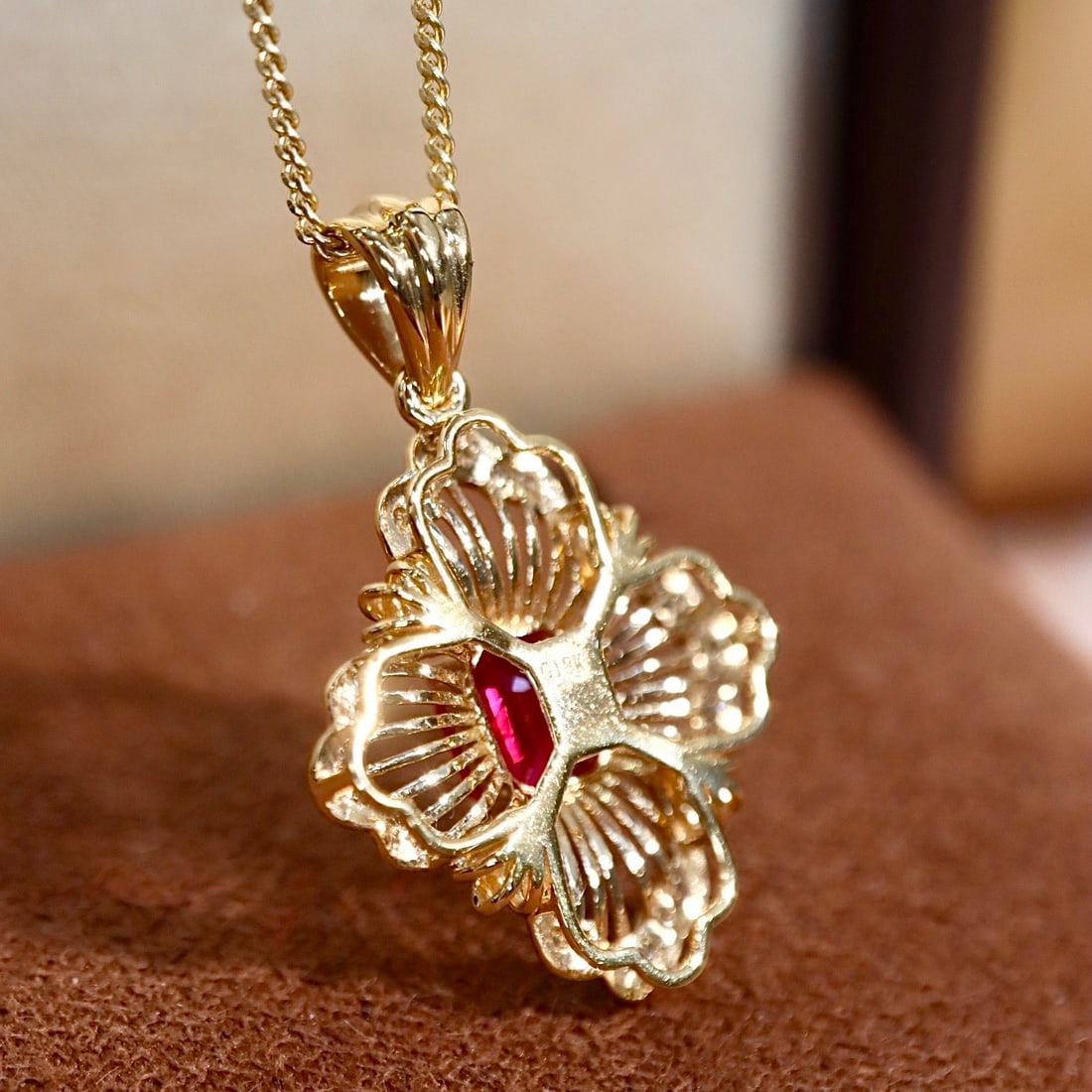 14k Gold 0.56 Ctw Natural Ruby & Diamond Pendant( Without Chain ) - 7