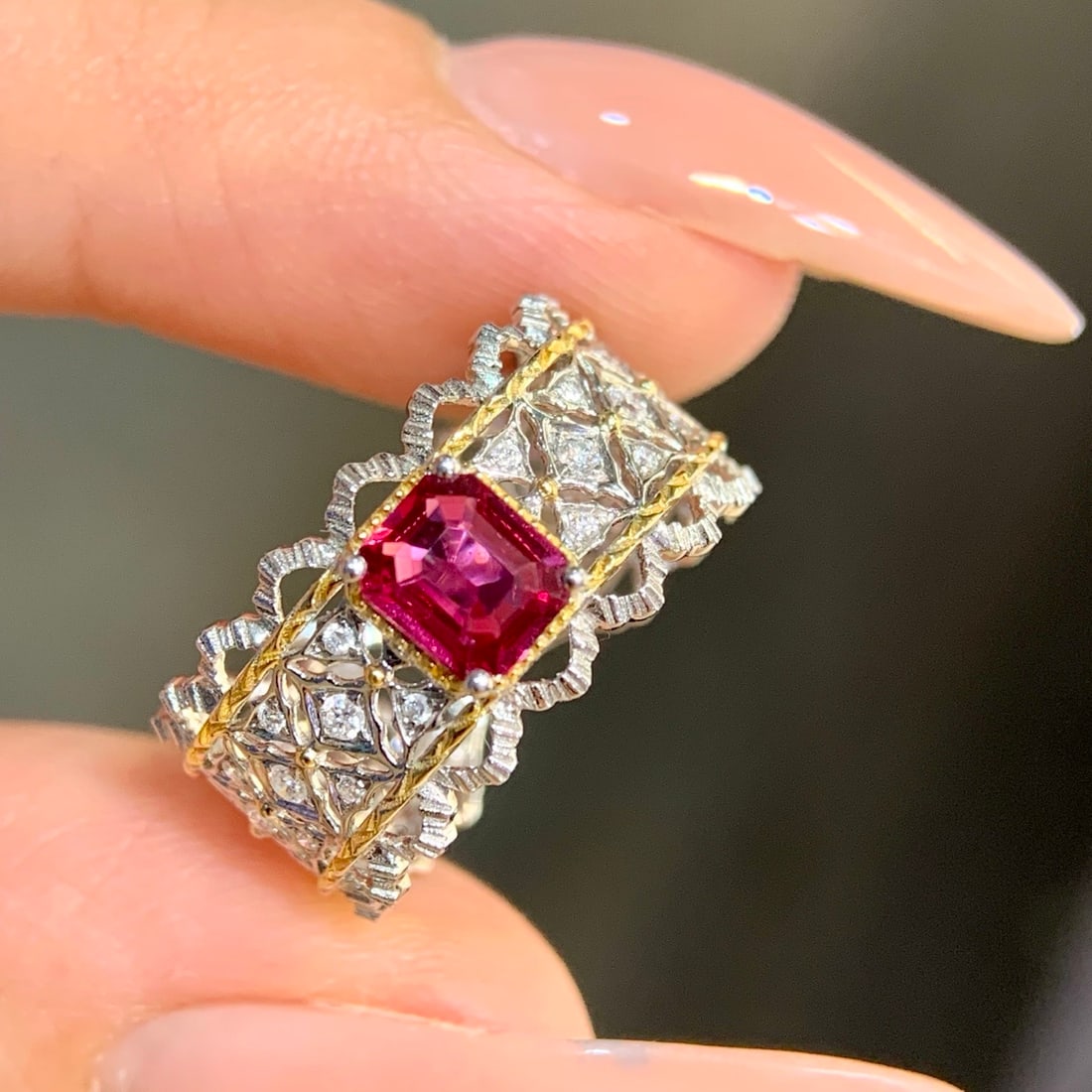 14k Gold 0.77 Ctw Natural Ruby & Diamond Ring - 2