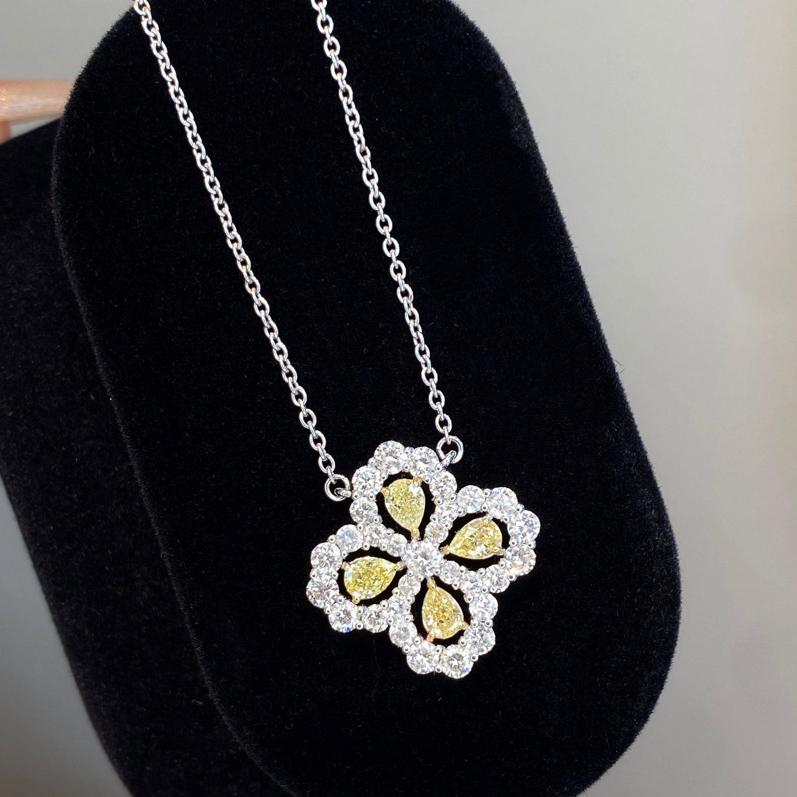 14k Gold 2.03 Ct Natural Color Diamond Necklace (1 of 7)