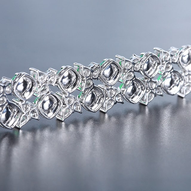 14k Gold 13.05 Ctw Natural Emerald & Sapphire Bracelet - 4