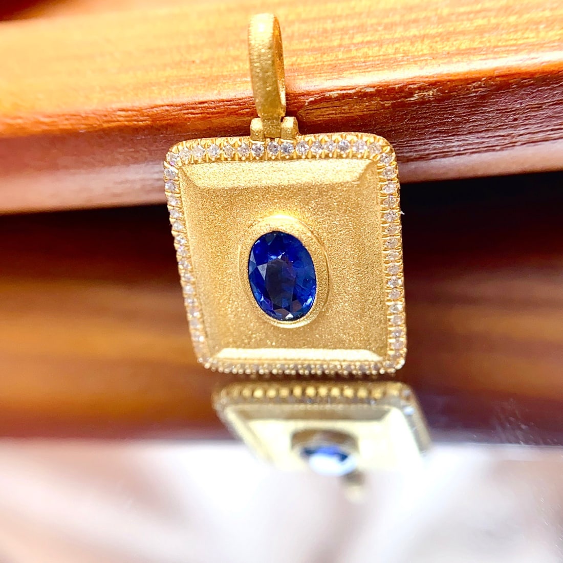 14k Gold 0.60 Ct Natural Sapphire & Diamond Pendant( Without Chain ) - 5