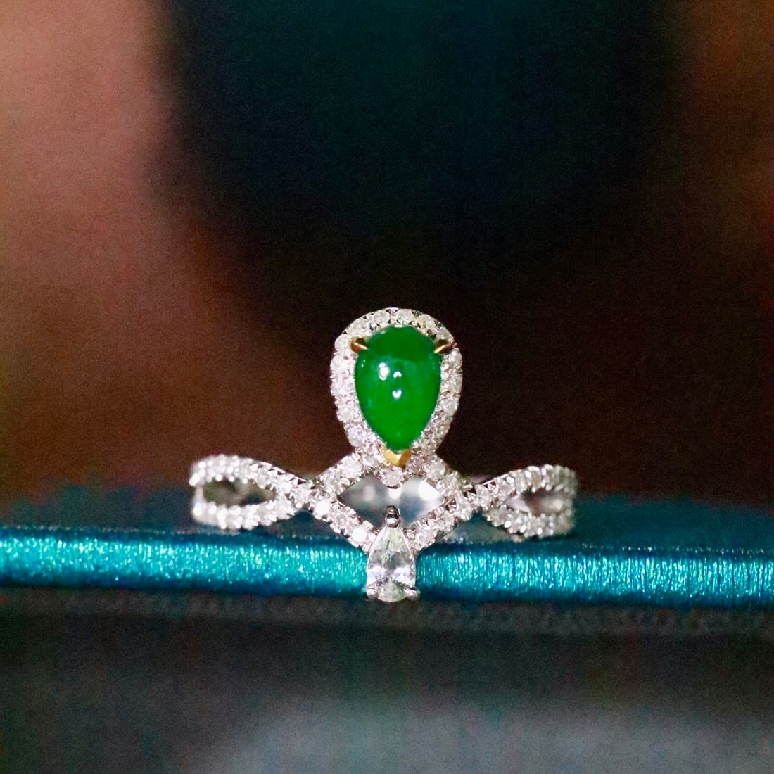 14k Gold 0.81 Ctw Natural Emerald & Diamond Ring - 2