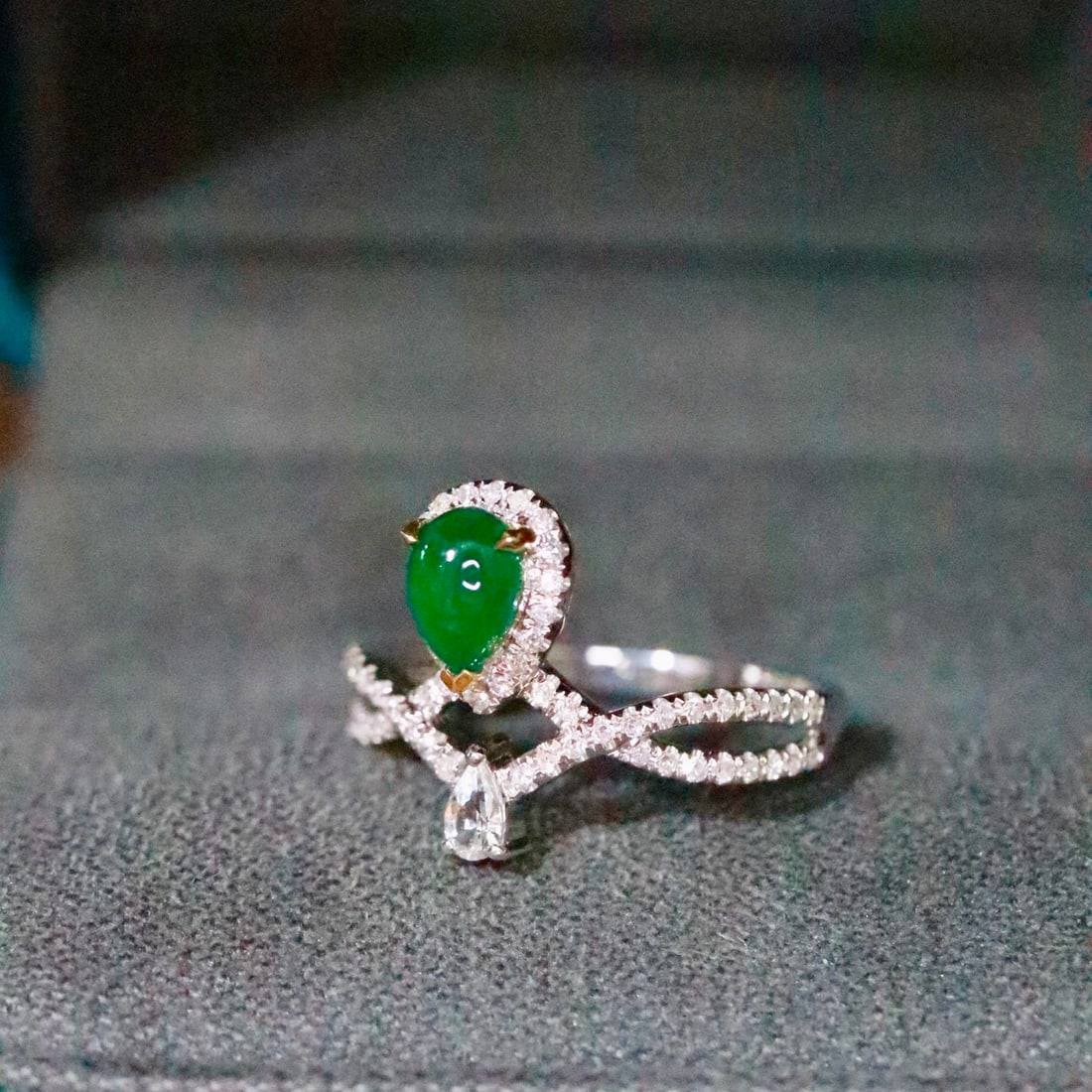 14k Gold 0.81 Ctw Natural Emerald & Diamond Ring - 3