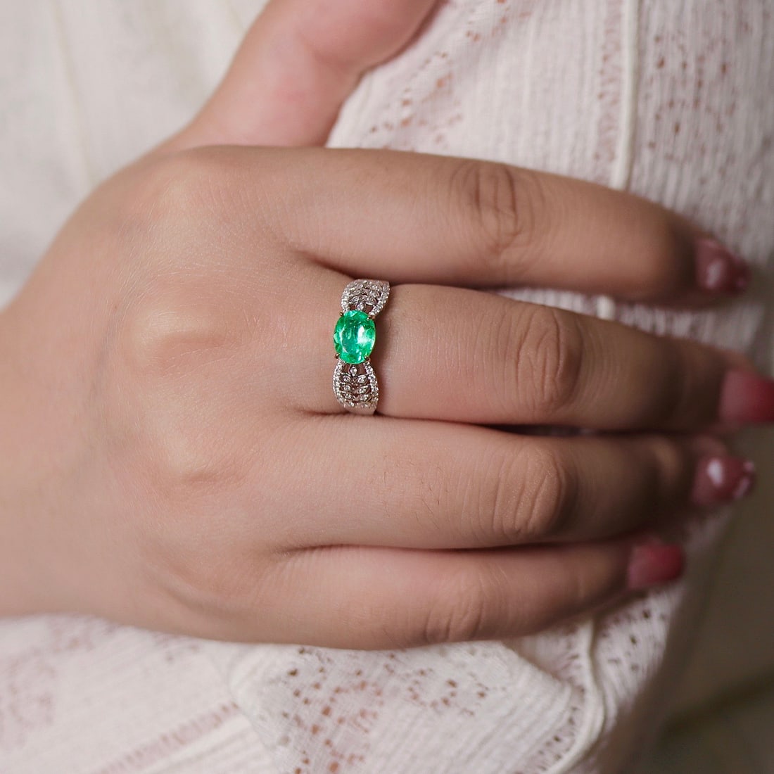 14k Gold 1.11 Ctw Natural Emerald & Diamond Ring - 4