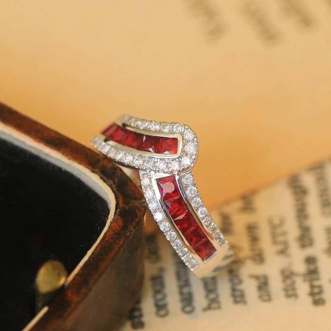 14k Gold 1.34 Ctw Natural Ruby & Diamond Ring - 3