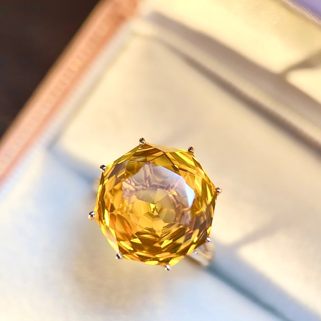 14k Gold 10.58 Ctw Natural Citrine & Diamond Ring - 2